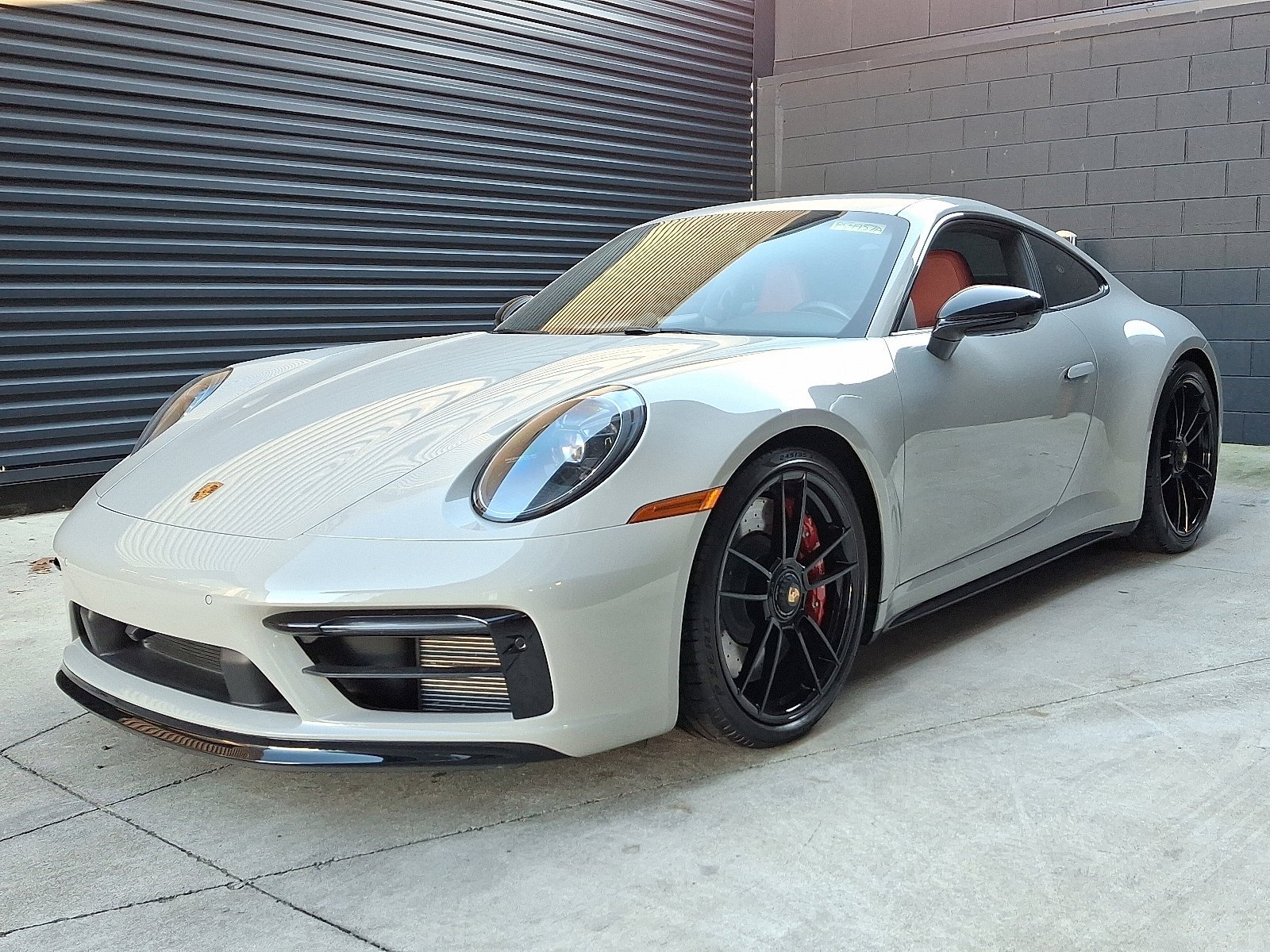 2022 Porsche 911 GTS