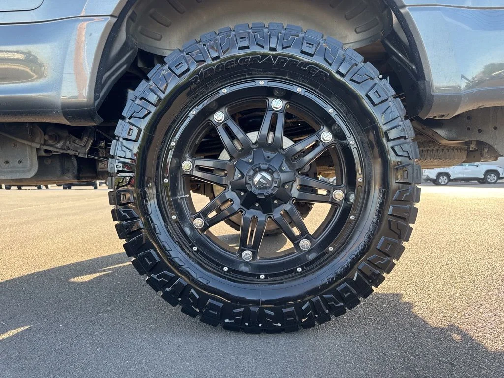 Used 2019 Magnetic Metallic Ford XLT image 11