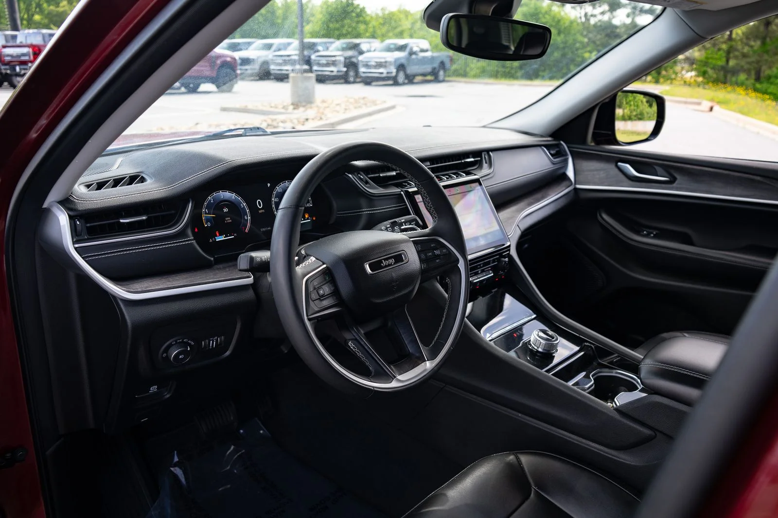 Used 2023 Red Jeep Limited image 13