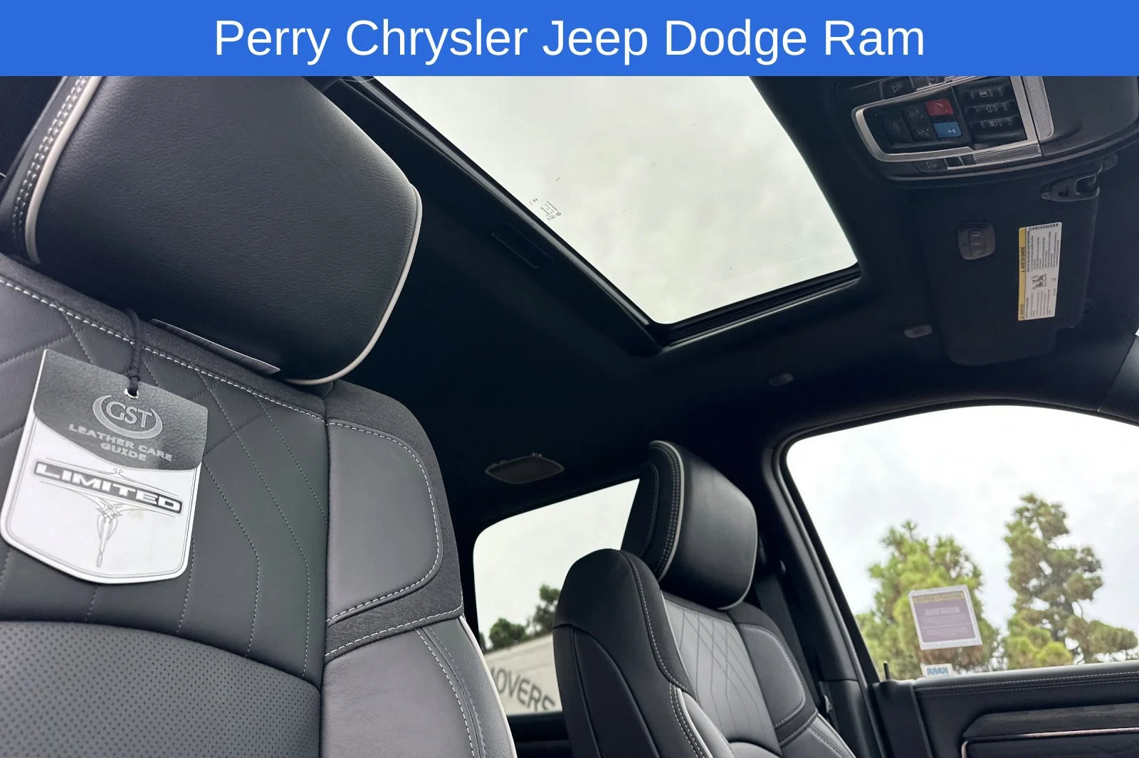 2026 RAM 2500 Limited - Photo 12