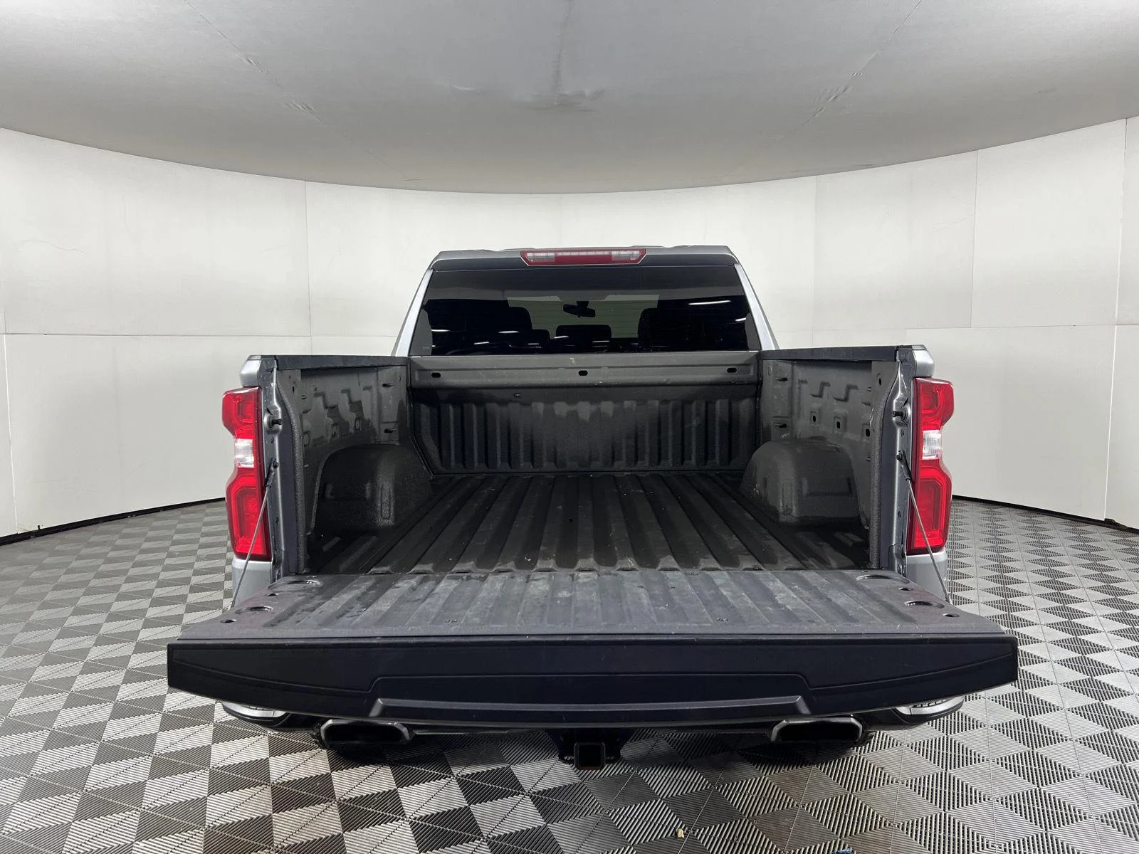 Used 2021 SATIN STEEL METALLIC Chevrolet Custom Trail Boss image 36