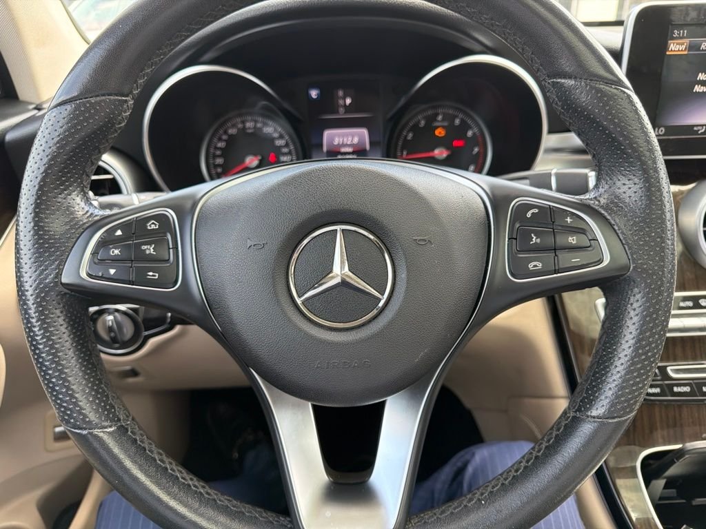 Used 2019 Red Mercedes-Benz GLC 300 image 2