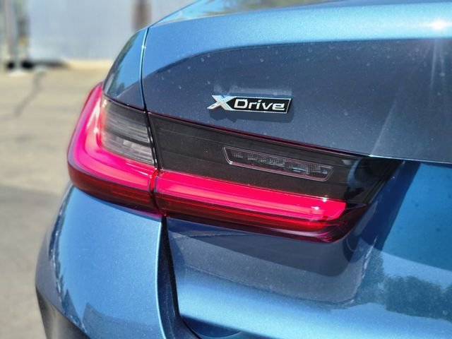 New 2026 Blue BMW 330i xDrive image 10