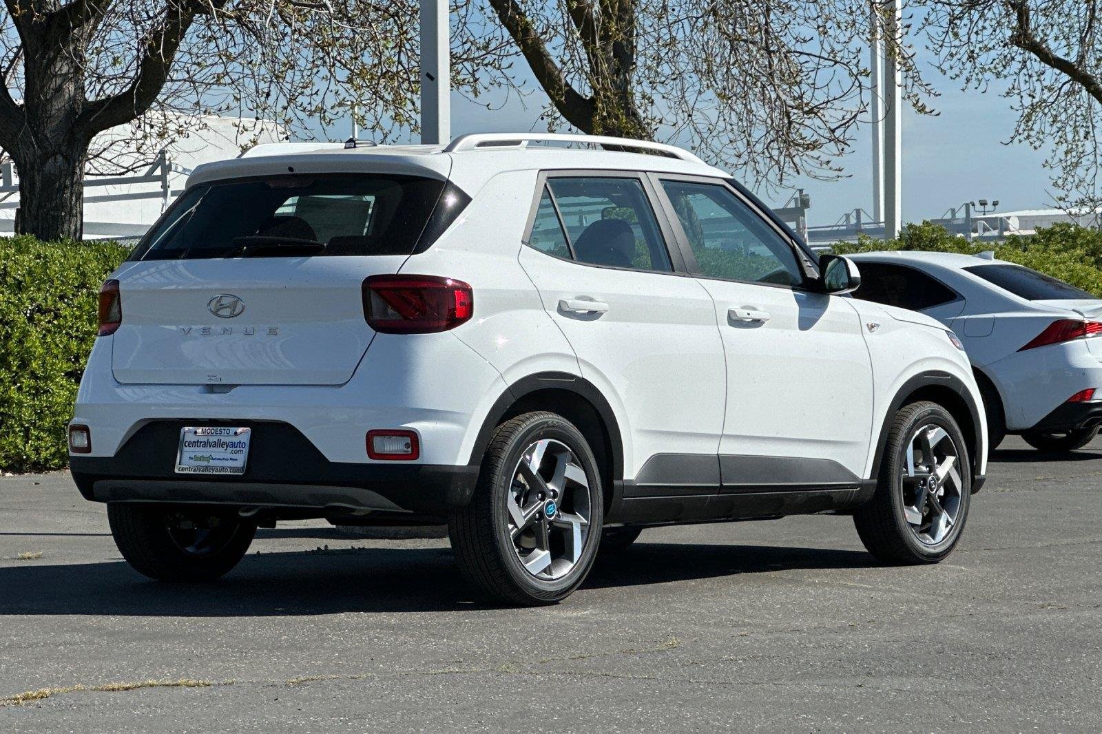 New 2026 Lunar White Hyundai SEL image 3