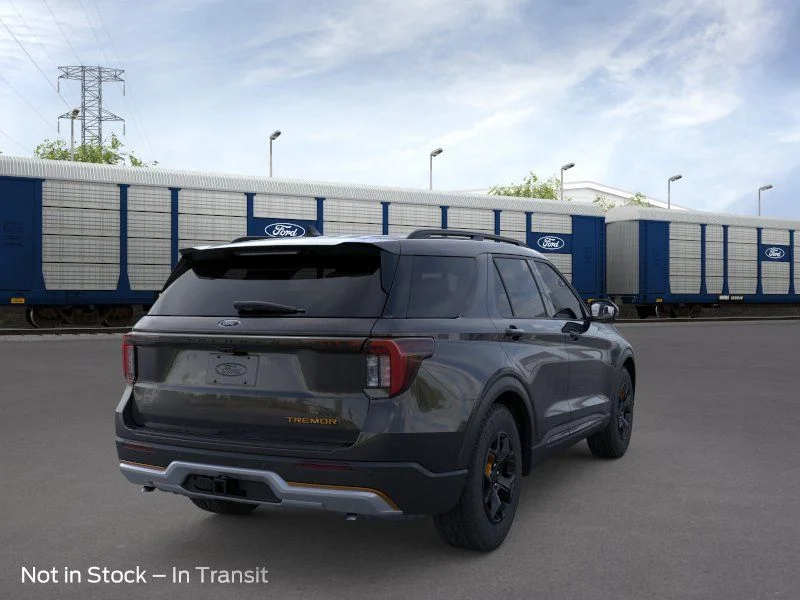 New 2026 Agate Black Metallic Ford Tremor image 8