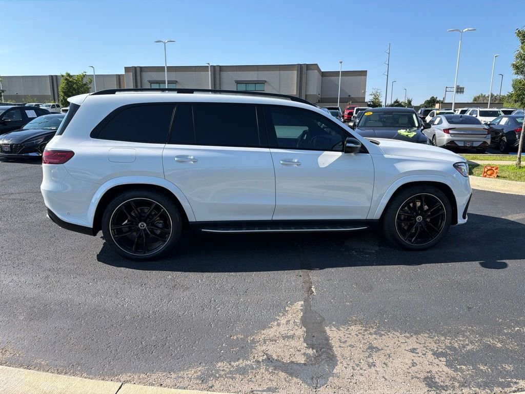 Used 2025  Mercedes-Benz GLS 450 image 8