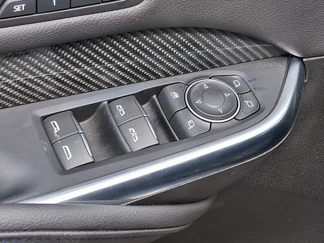 Used 2025 White Cadillac Sport image 20