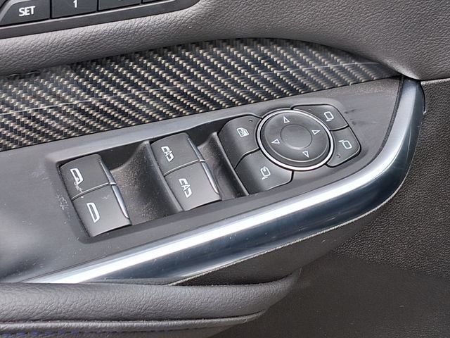 Used 2025 White Cadillac Sport image 20