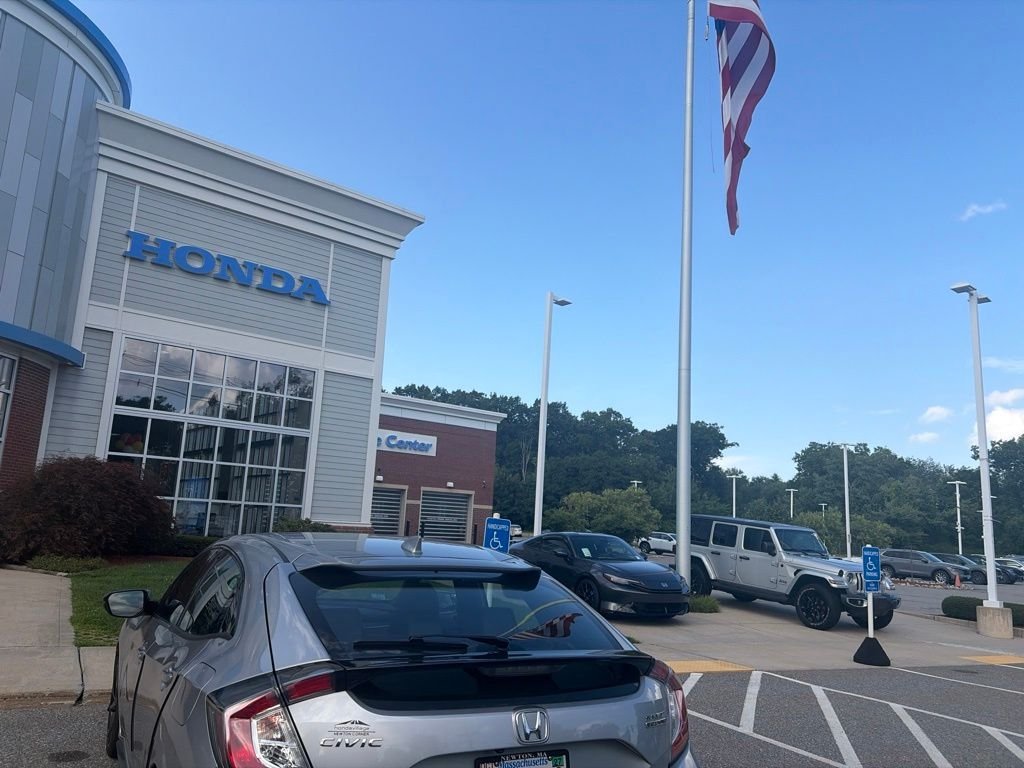 Used 2019 Black Honda Sport Touring image 3