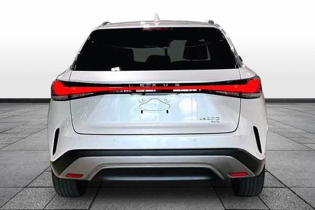 Used 2023 White Lexus 350 Luxury image 5