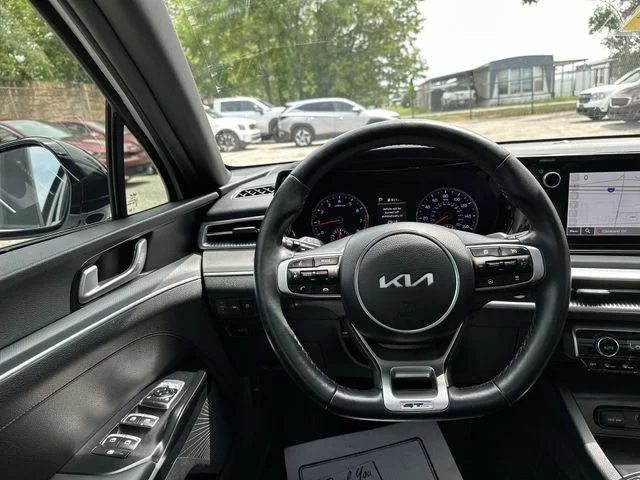 Used 2023 White Kia GT-Line image 13