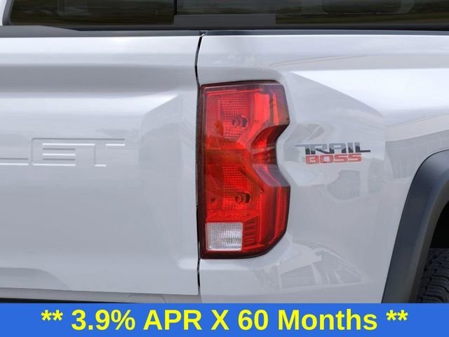 New 2026 Summit White Chevrolet Trail Boss image 14