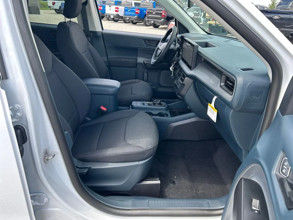 New 2026 Oxford White Ford XL image 17