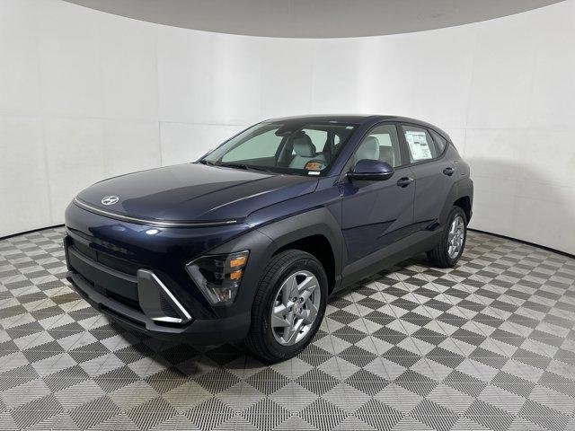 2026 Hyundai Kona SE photo 3