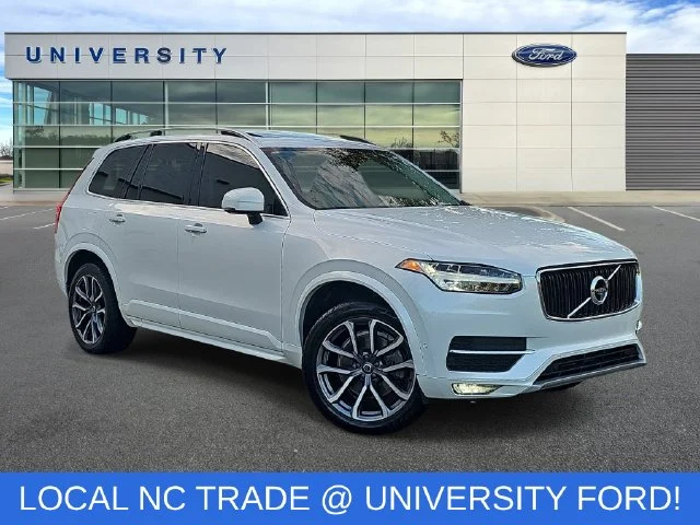 Used 2017 White Volvo T6 Momentum image 1