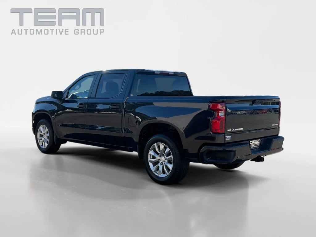 Used 2022 DARK ASH METALLIC Chevrolet Custom image 5