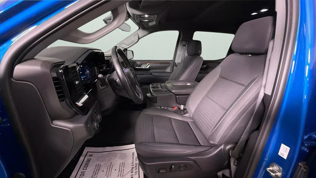 Used 2023 Glacier Blue Metallic Chevrolet RST image 17