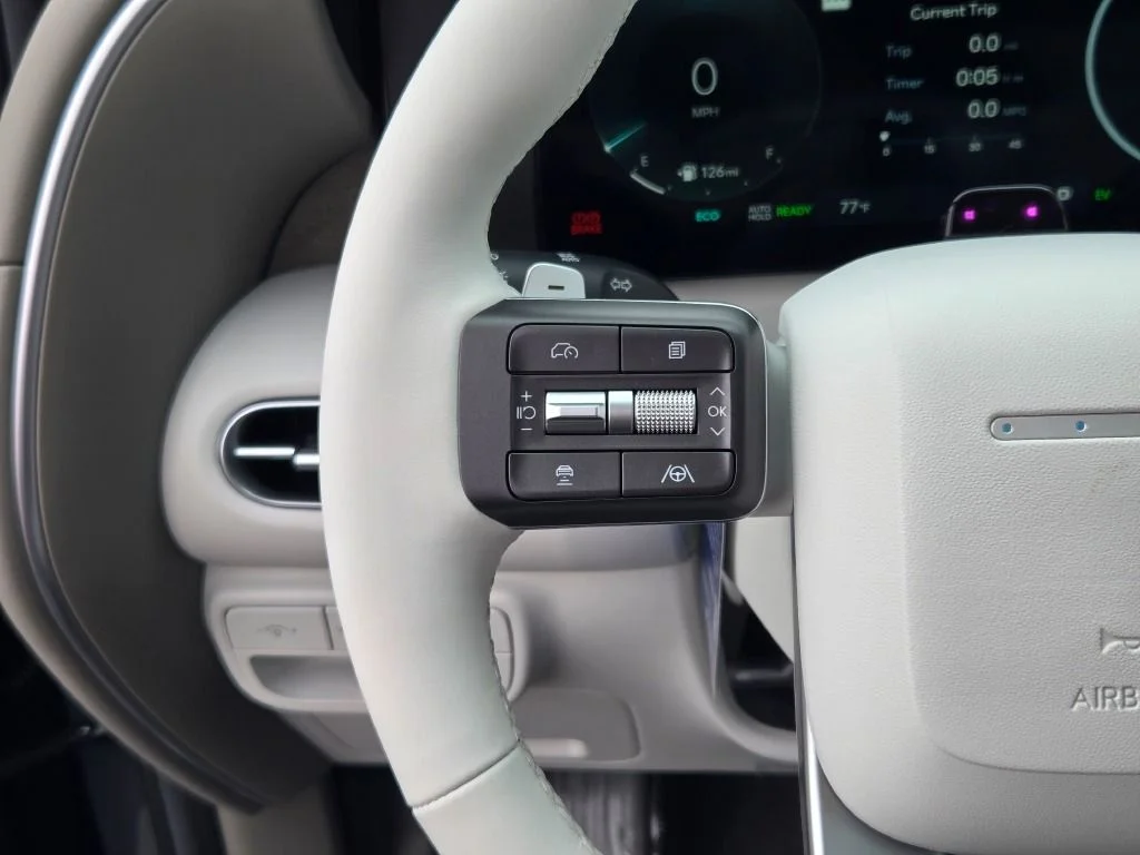 New 2026 Gray Pearl Hyundai SEL Premium image 35