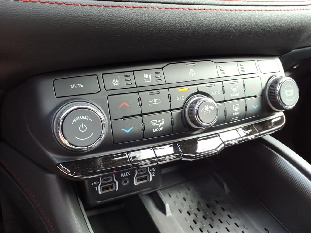 New 2026 Vapor Gray Exterior Paint Dodge GT Plus HEMI V8 image 19