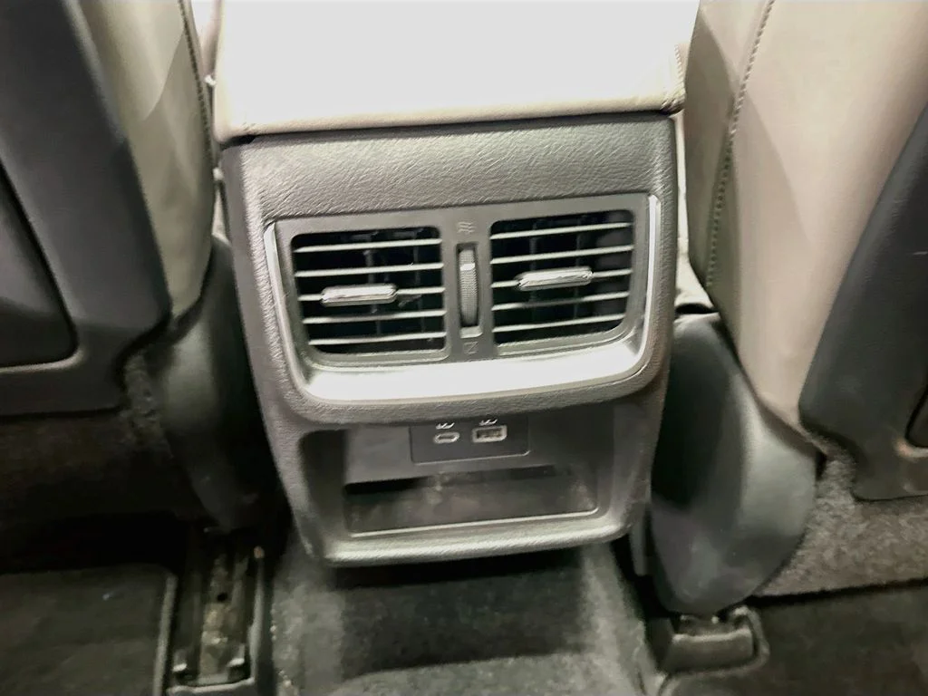 Certified Used 2023 Graphite Shadow INFINITI LUXE image 25