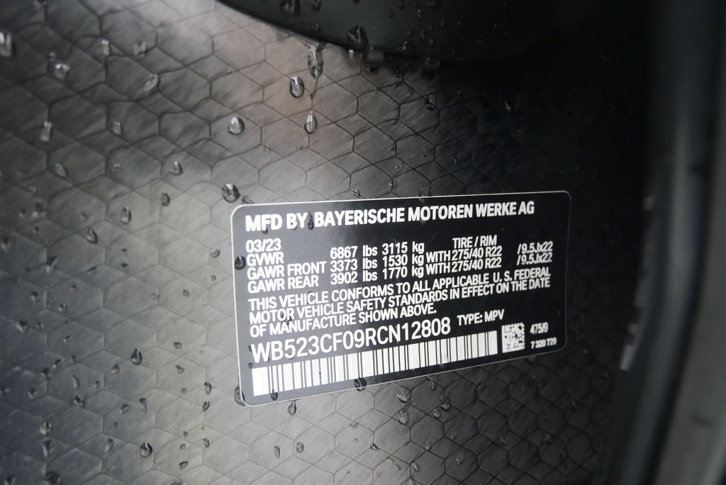 Certified Used 2024 Black Sapphire Metallic BMW xDrive50 image 27