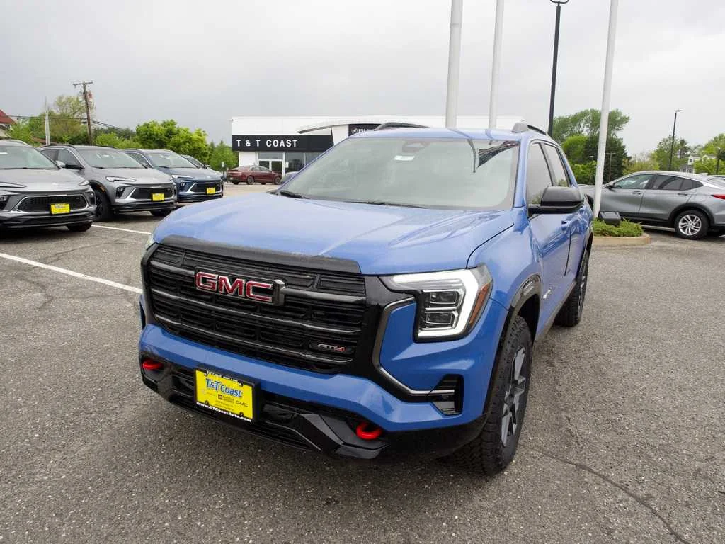 2026 GMC Terrain AT4 AWD's photo