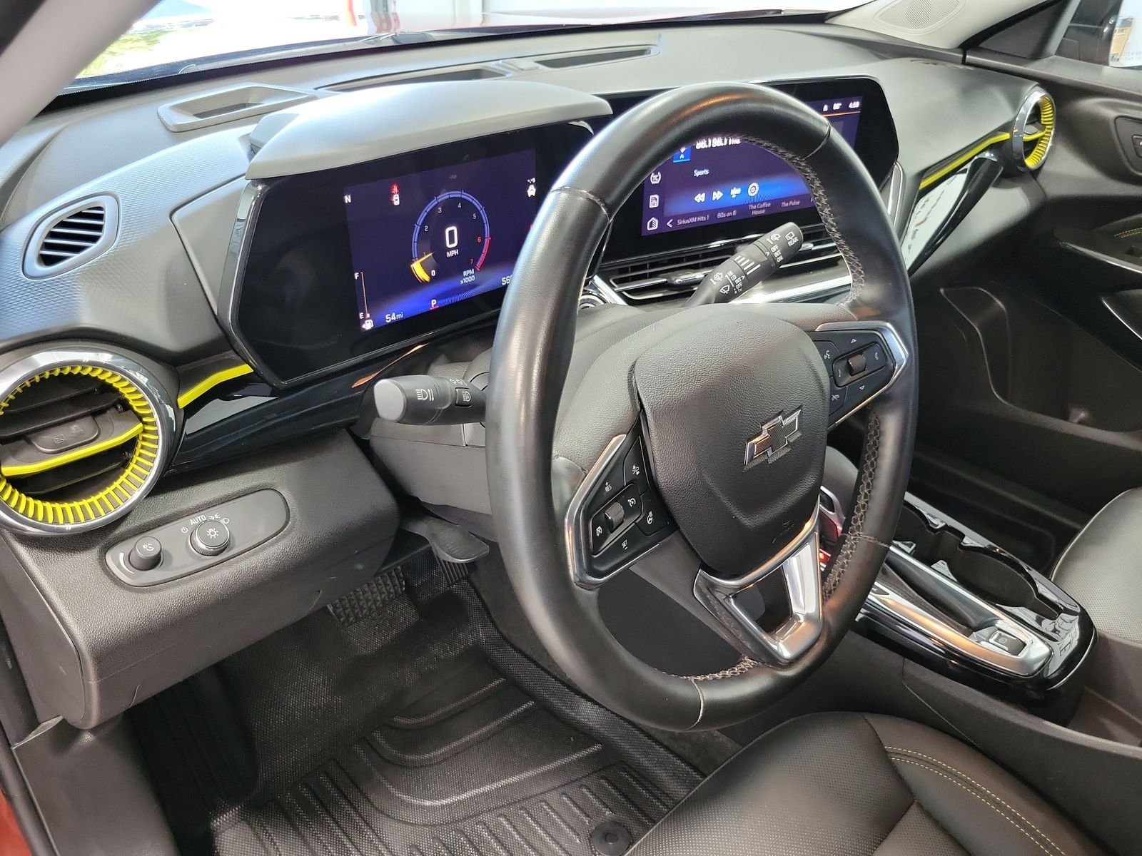 Used 2024 Red Chevrolet ACTIV image 10
