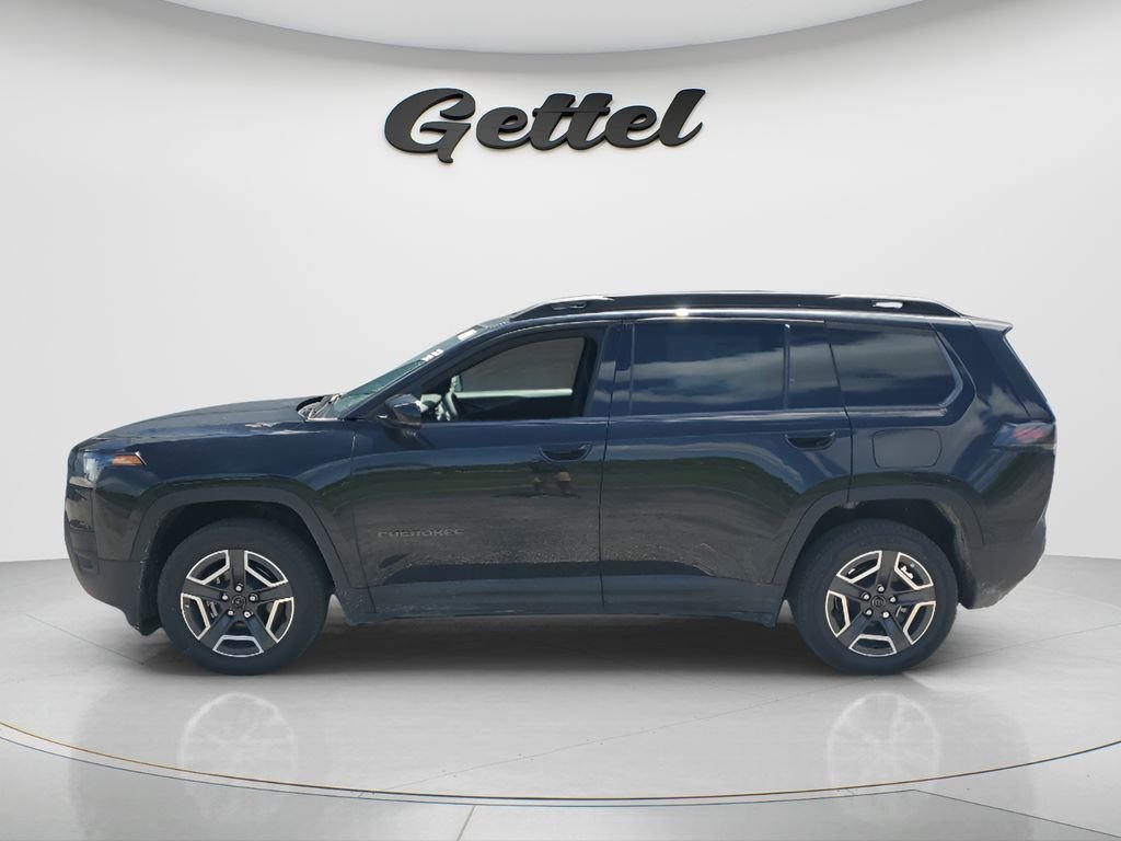 New 2026 Diamond Black Crystal Pearl-Coat Exterior Paint Jeep Limited image 7