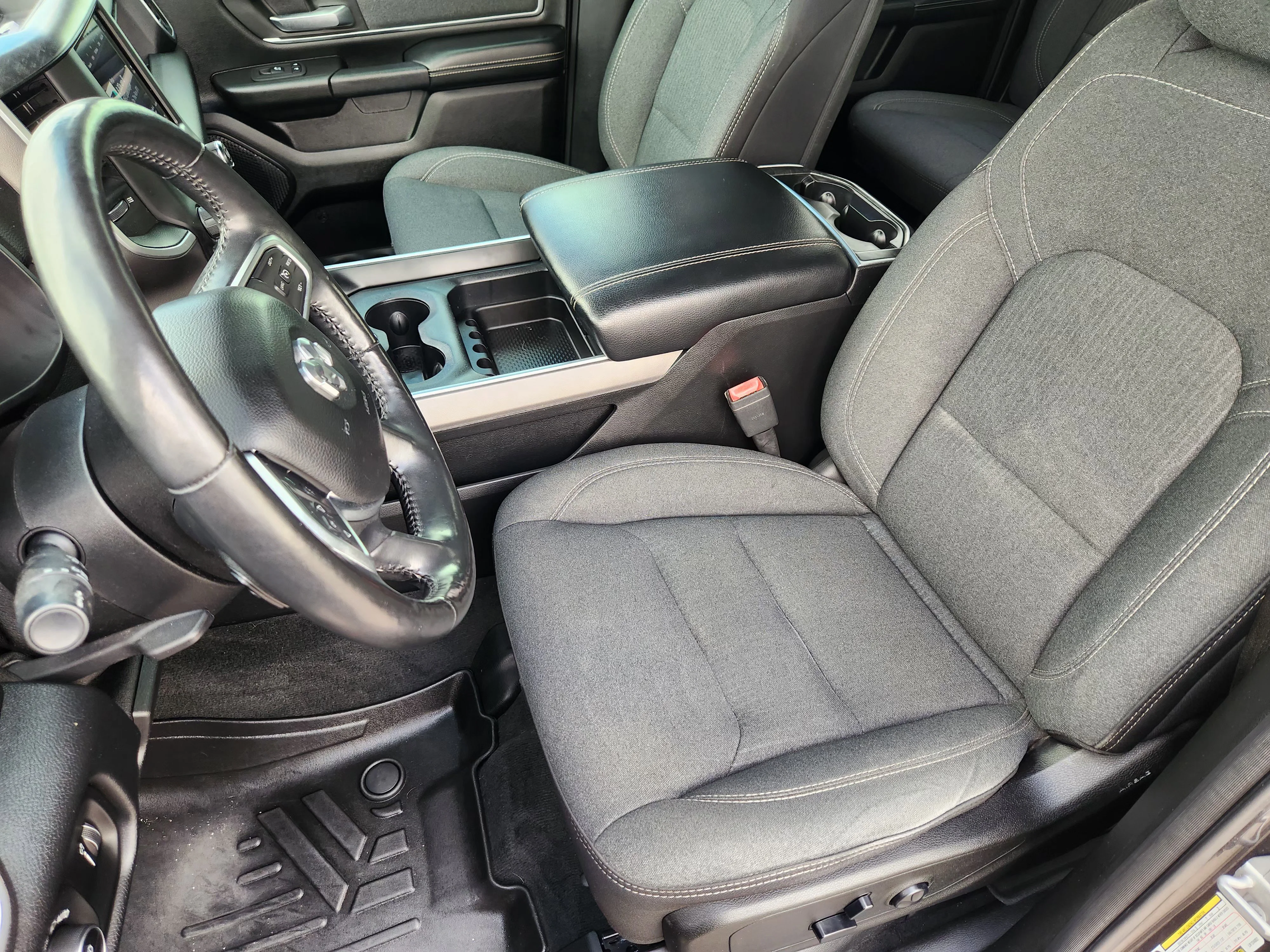 Used 2020 Granite Crystal Metallic Clearcoat Ram Big Horn/Lone Star Night Edition image 14
