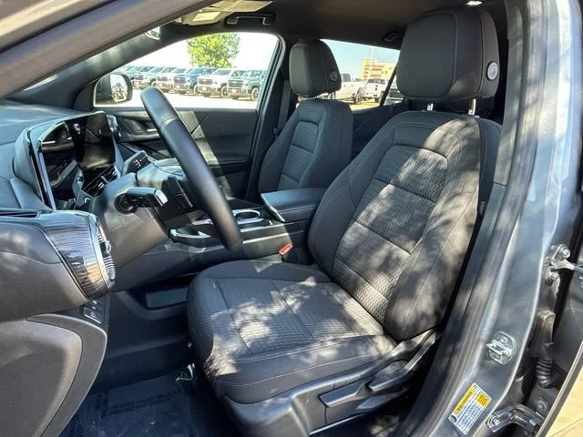 2025 Chevrolet Equinox LT - Photo 20