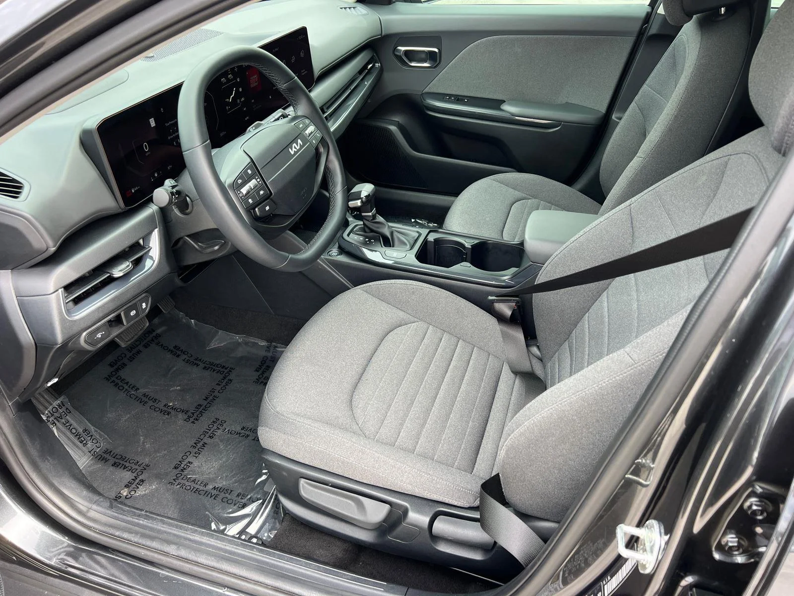 Used 2025 Interstellar Gray Kia EX image 9