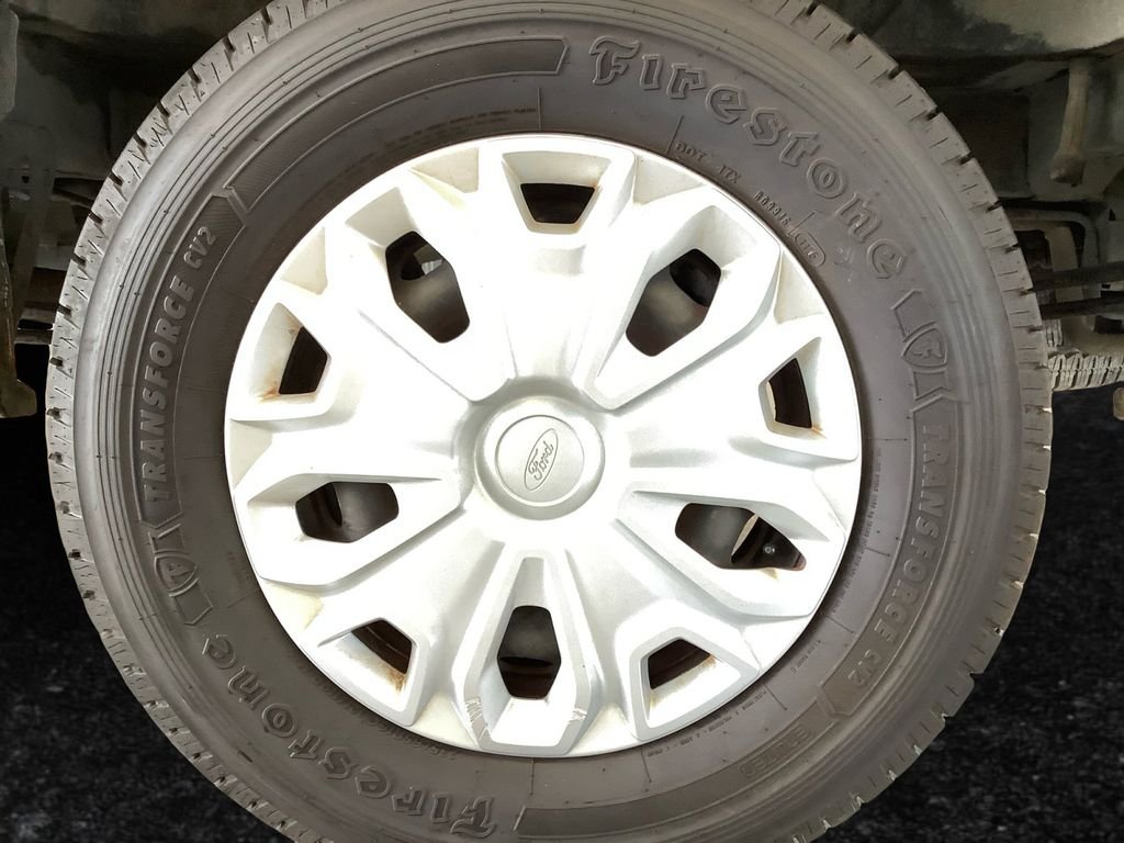 Used 2021 White Ford XLT image 27