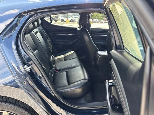 Used 2019 Blue Mazda Preferred image 22