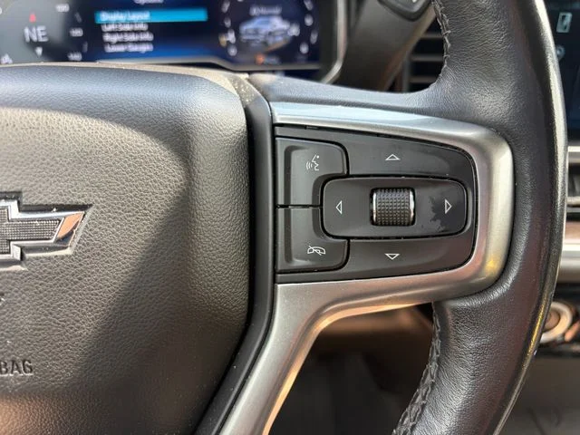 Used 2022 White Chevrolet RST image 9