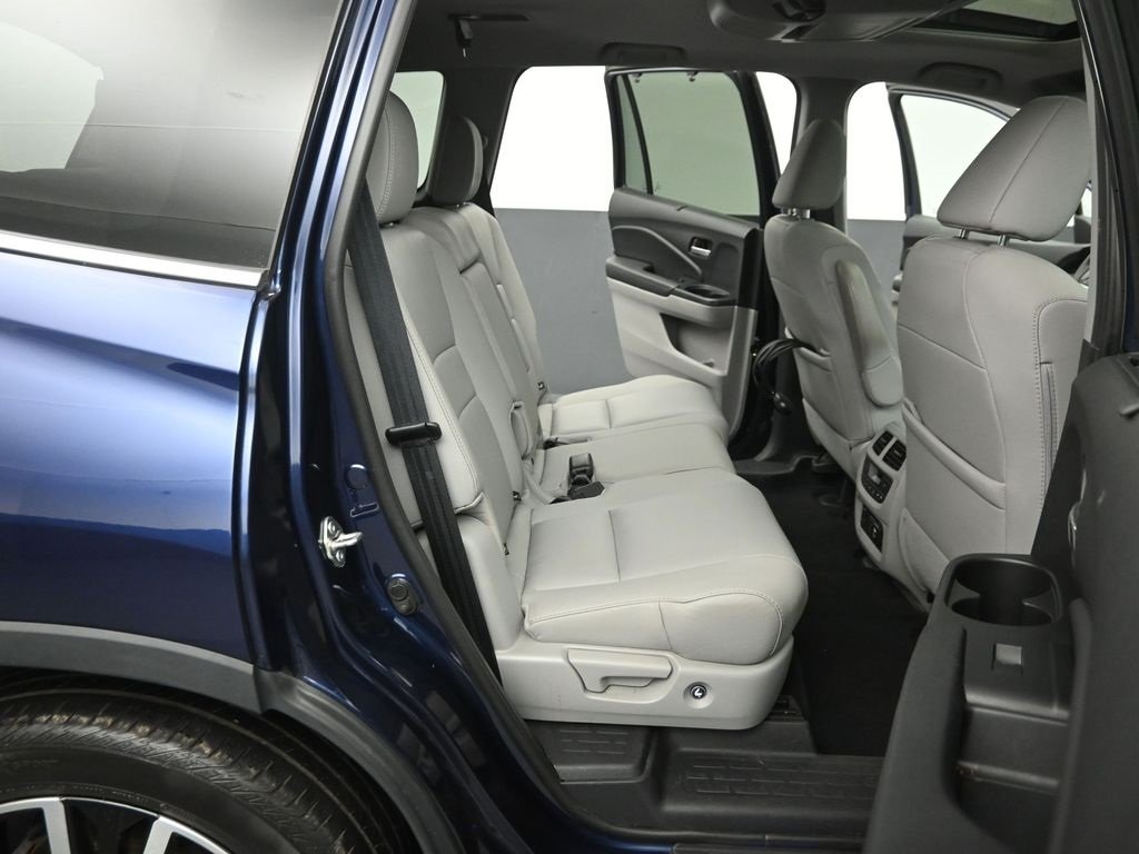 2020 HONDA PILOT - Image 25