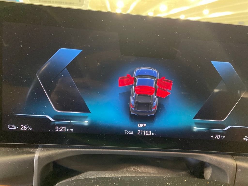 Used 2023 Jet Black BMW eDrive35 image 11