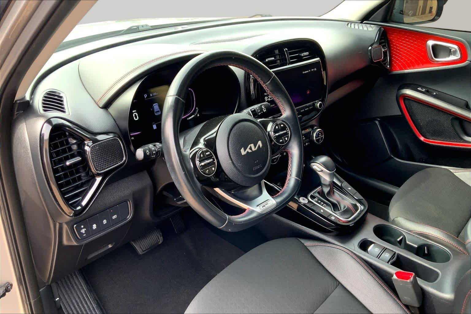 Used 2024 Steel Gray Kia GT-Line image 18