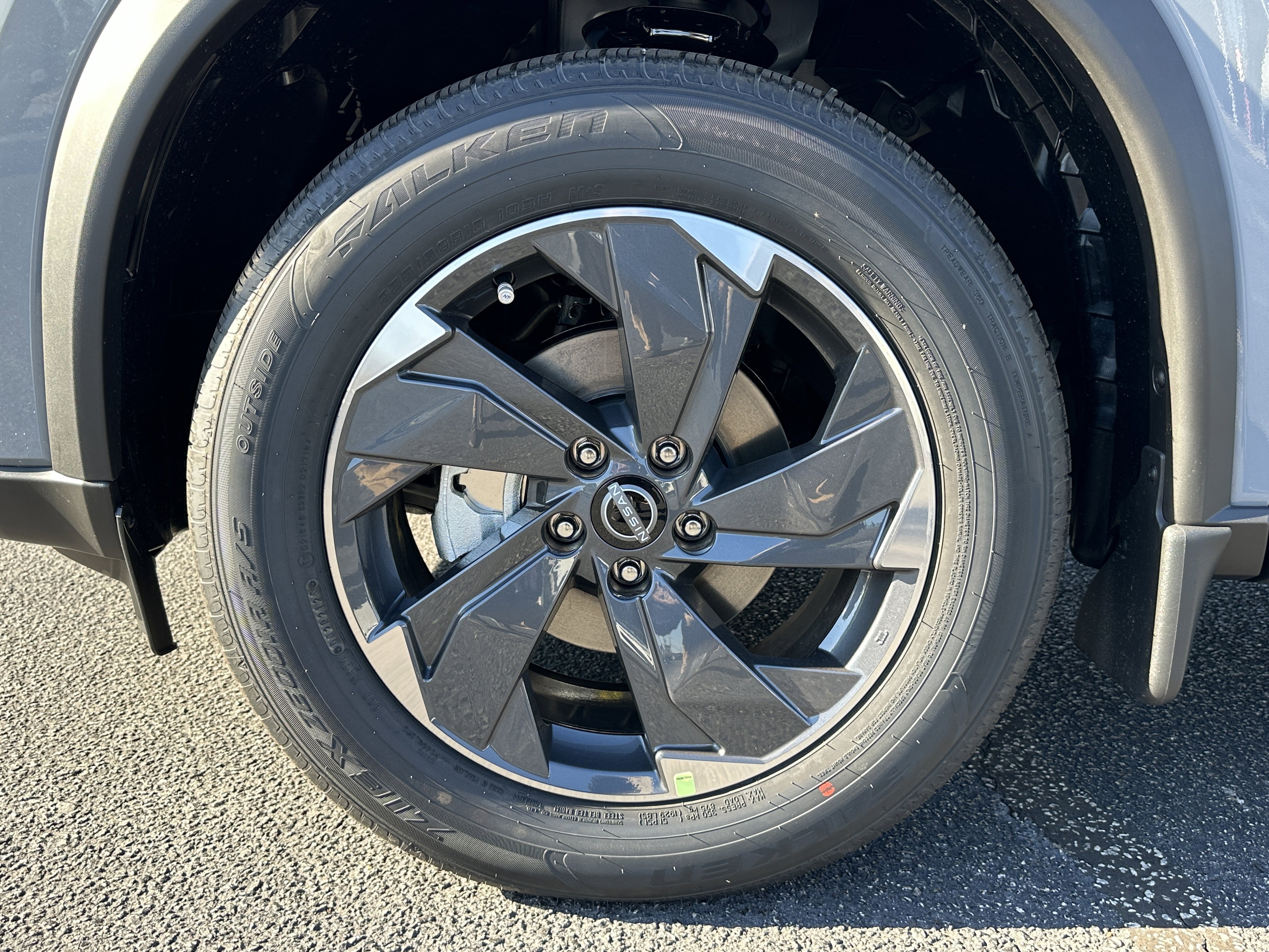 New 2026 Boulder Gray Pearl Nissan SV image 12