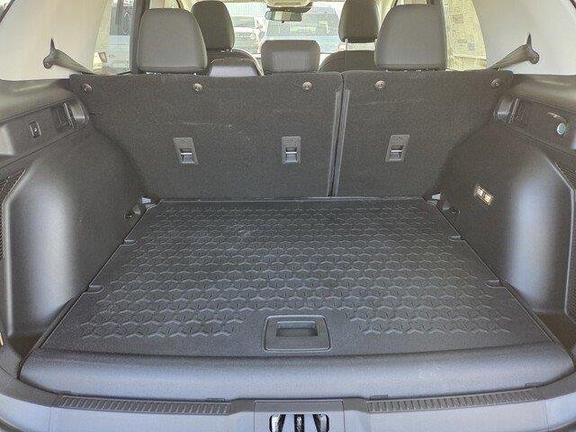 New 2026 Azure Gray Metallic Tri-Coat Ford Big Bend® image 30