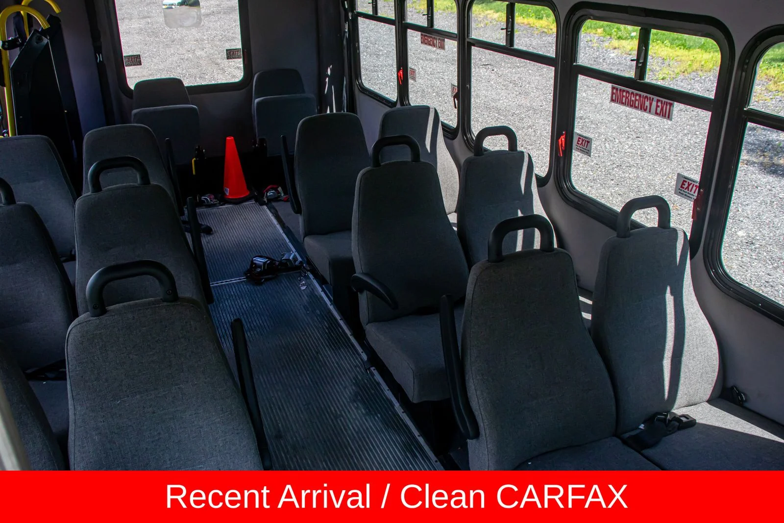 Used 2014 White Ford Base image 16