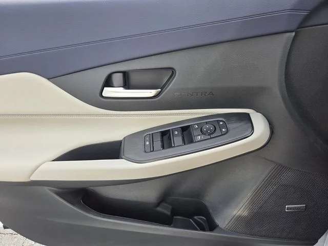 New 2026 White Nissan SL image 22