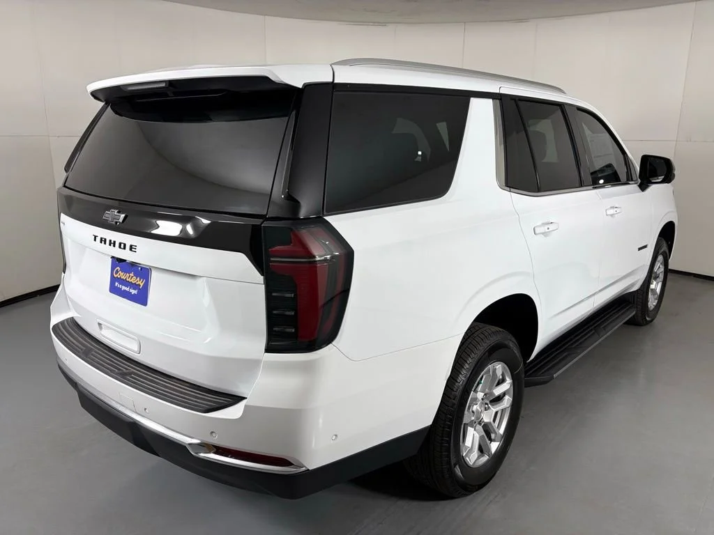 2026 Chevrolet Tahoe LS - Photo 10