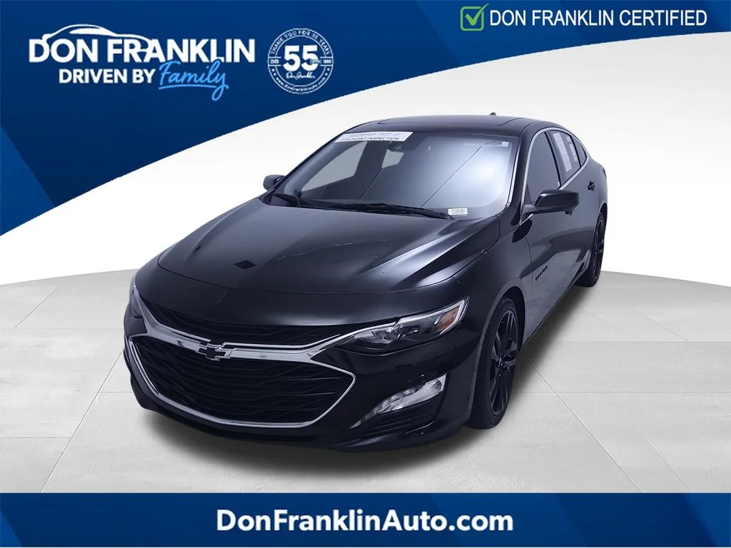 Used 2023  Chevrolet LT image 1