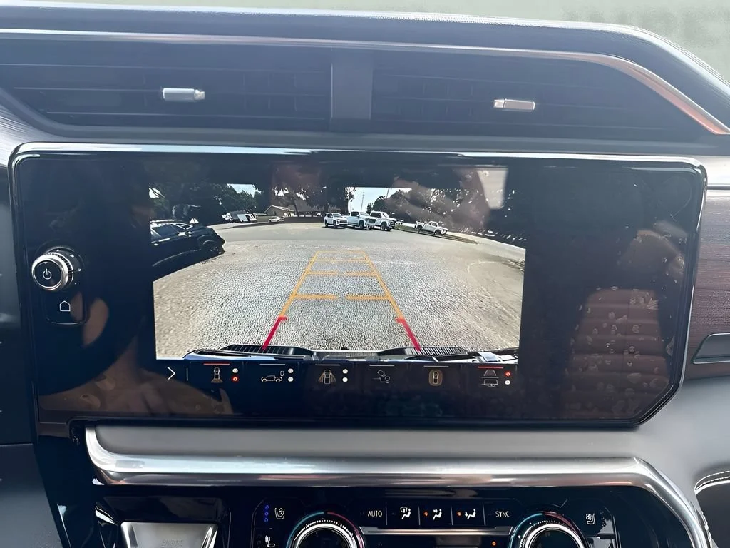New 2026 Glacier White Tricoat GMC Denali Ultimate image 21