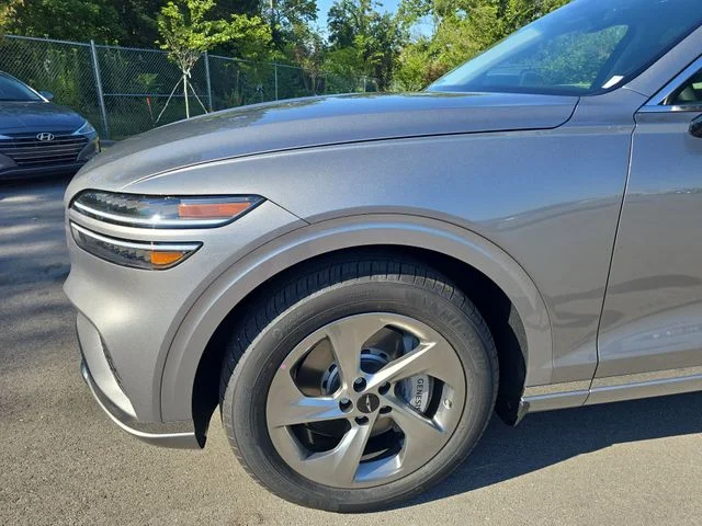 Used 2026 Silver Genesis 2.5T image 10
