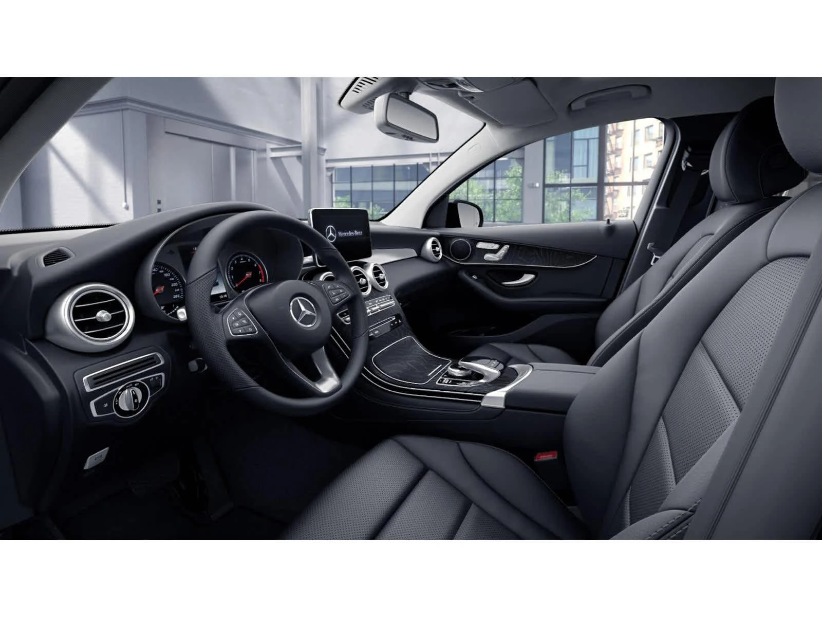 Used 2017 Obsidian Black Metallic Mercedes-Benz GLC 300 image 3
