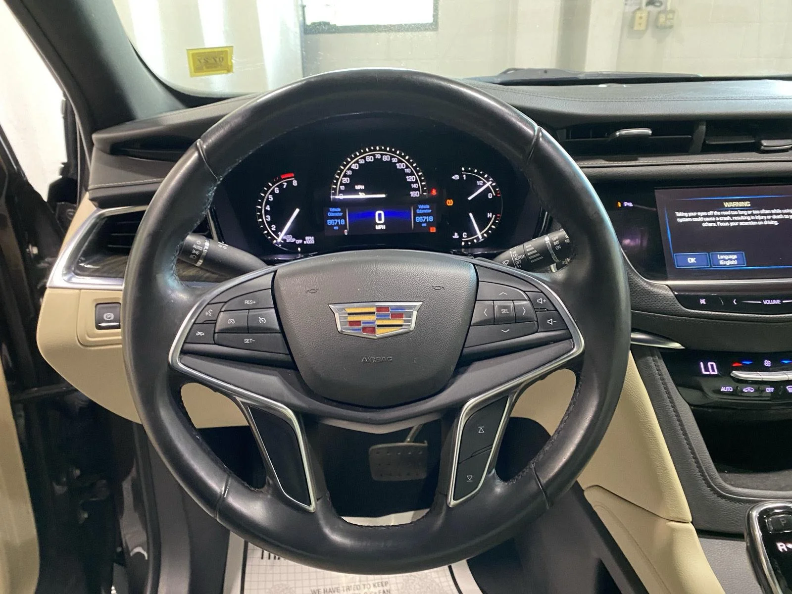 Used 2018 Dark Granite Metallic Cadillac FWD image 21