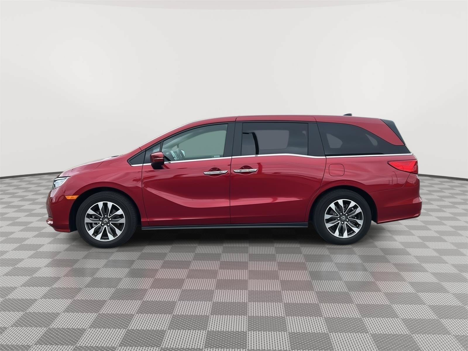 Certified Used 2024 Radiant Red Metallic II Honda EX-L image 27