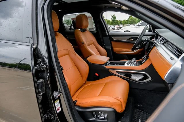 2026 Jaguar F-Pace R-Dynamic S - Photo 44