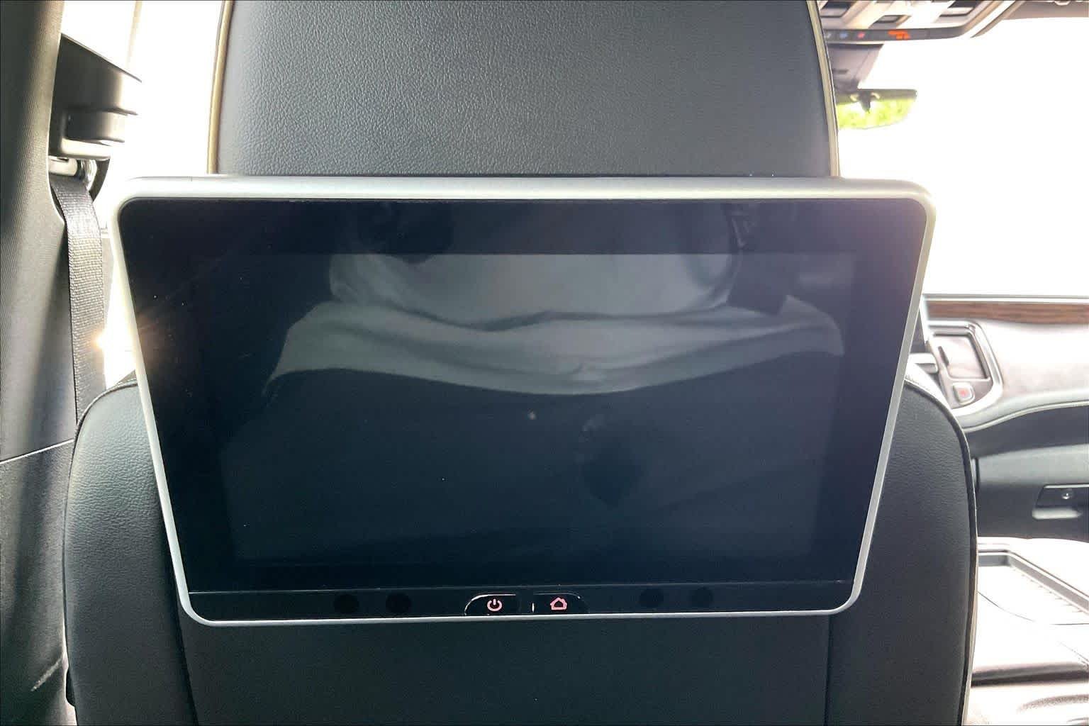 Used 2024 Ebony Twilight Metallic GMC SLE image 34
